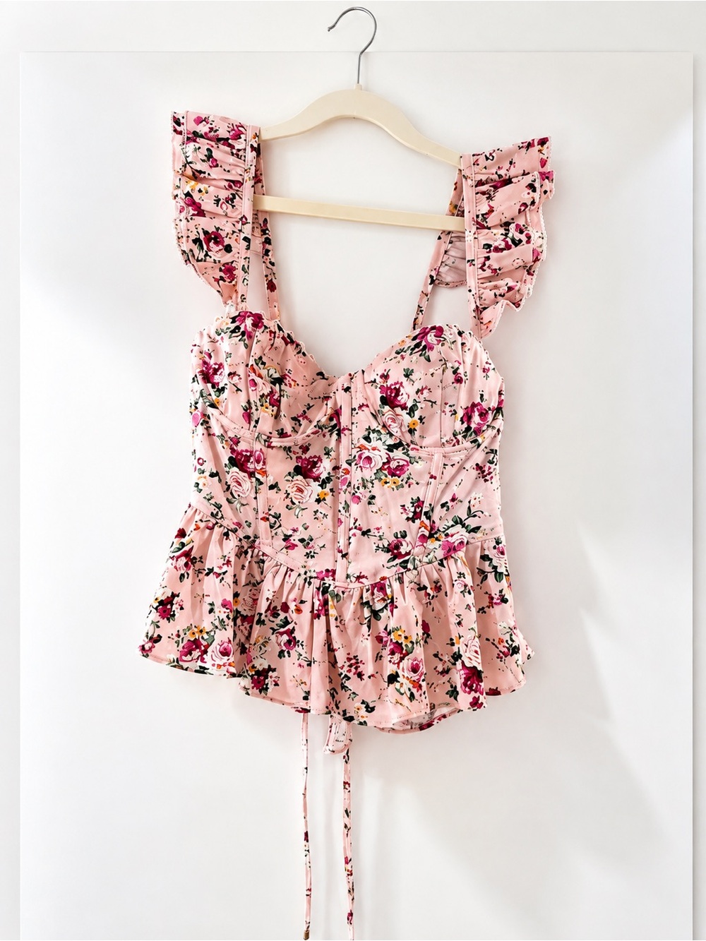 Astr The Label Baylin Corset Pink Floral Ruffle-Strap Peplum Top